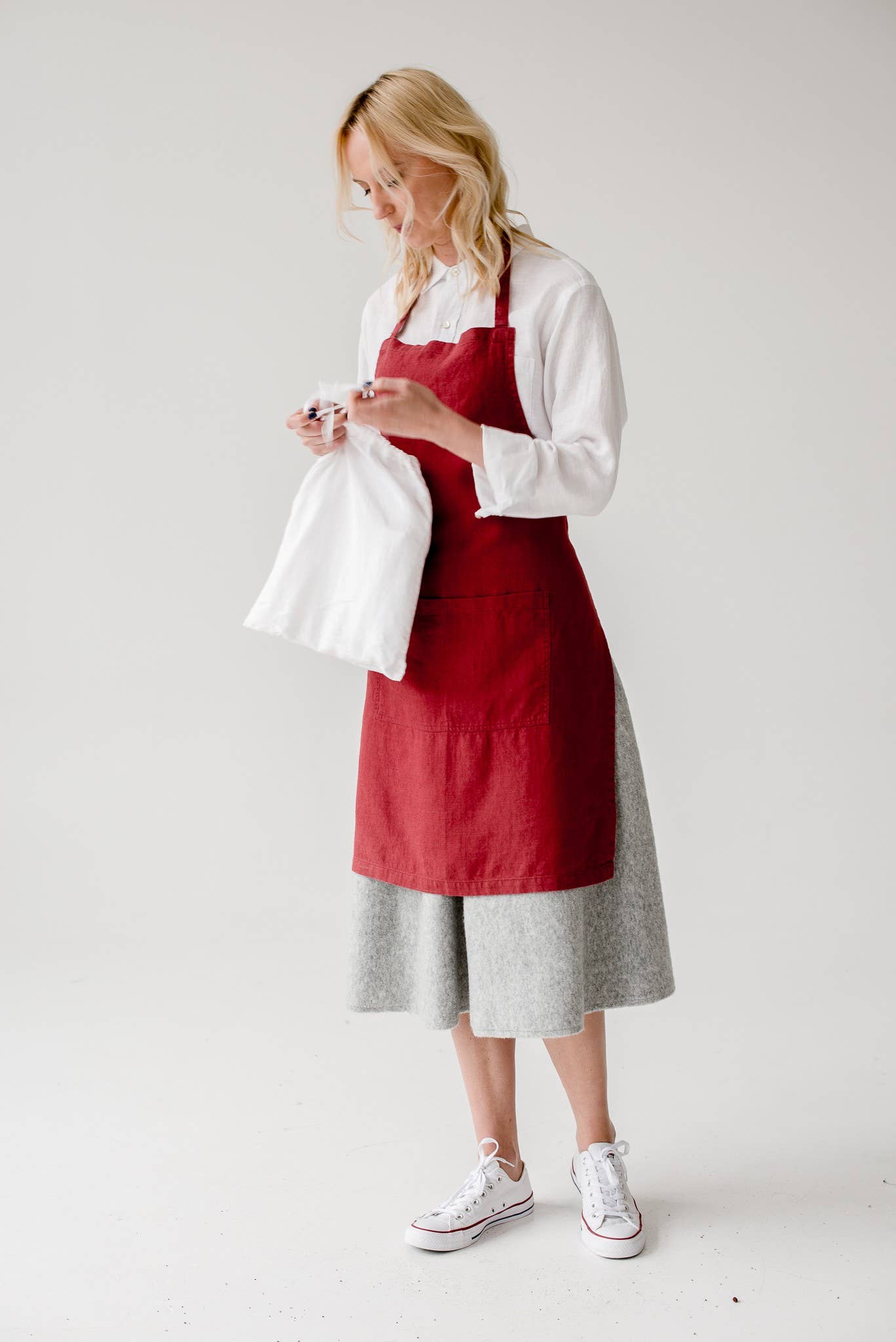 Linen Daily Apron- Red Pear