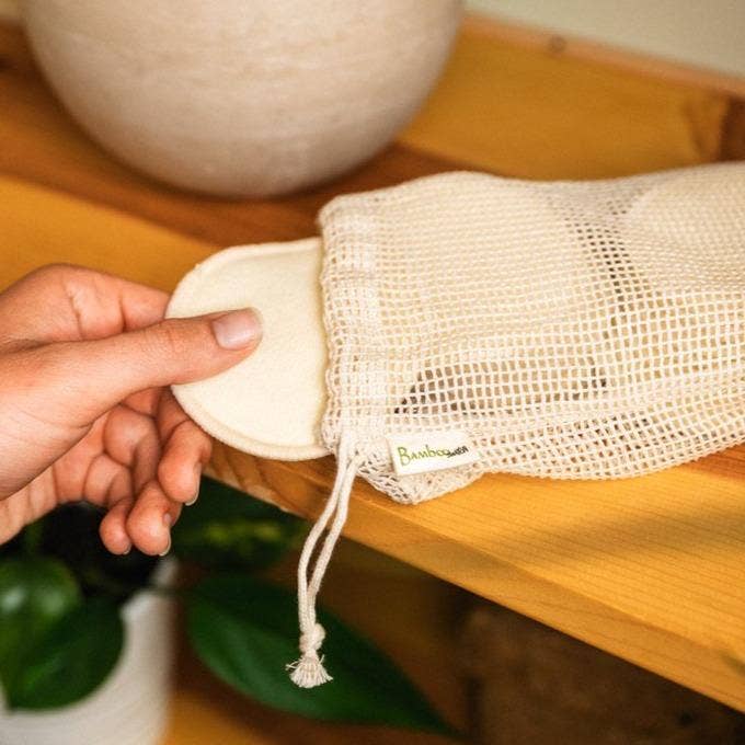 Set of 20 Reusable Hemp Facial Rounds