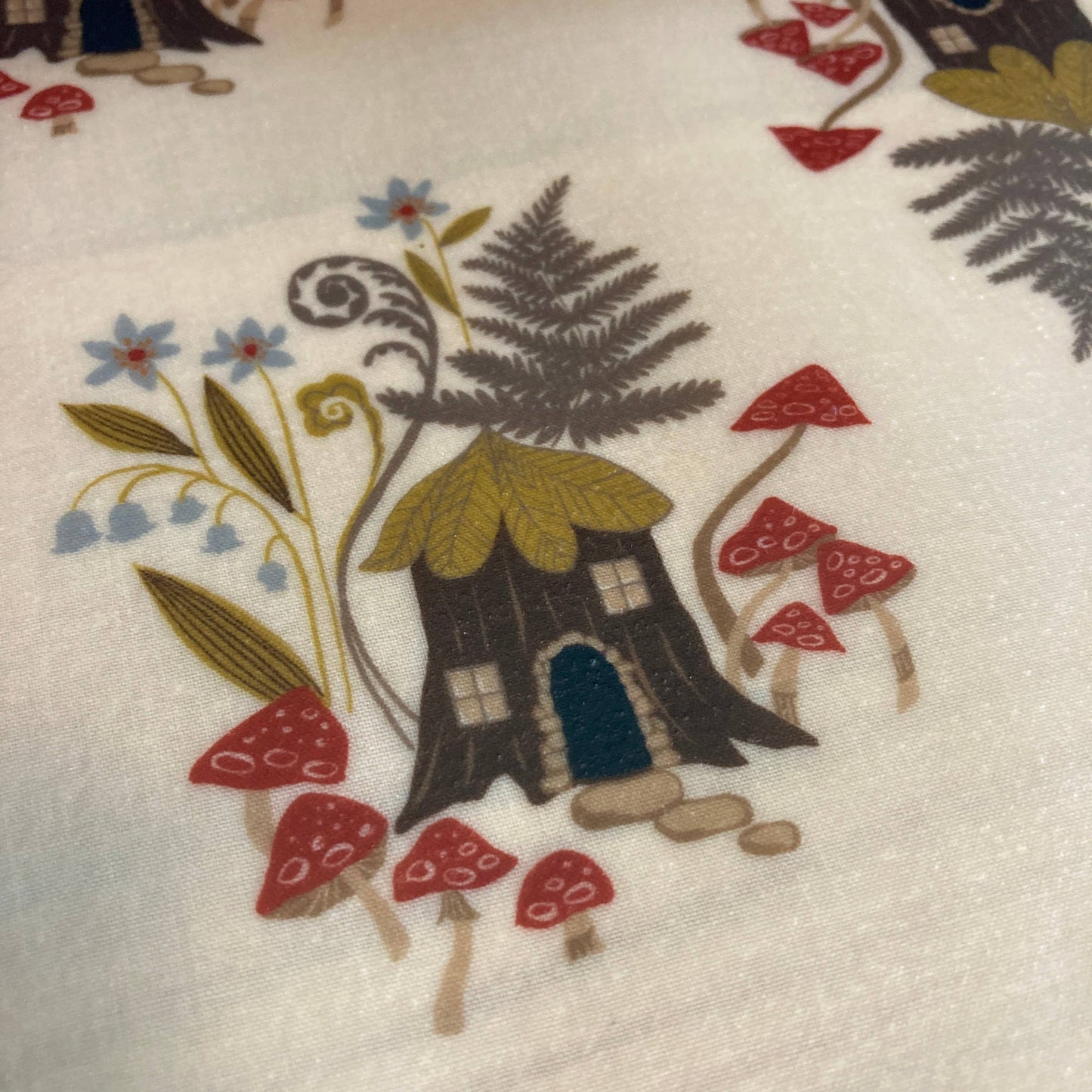 Beeswax Bread Wrap - Mushroom Cottage