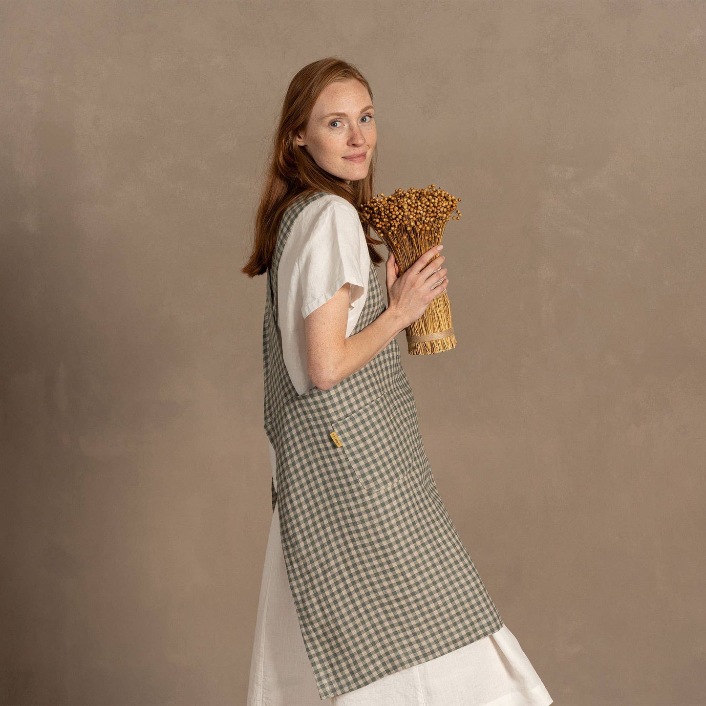 Linen Cross-Back Apron- Green Check