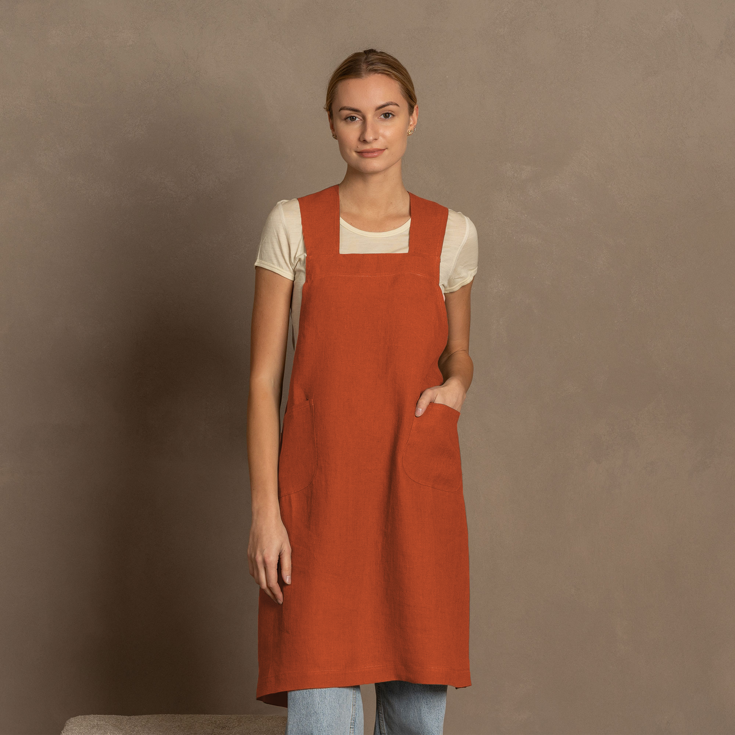 Linen Cross-Back Apron- Stone Green