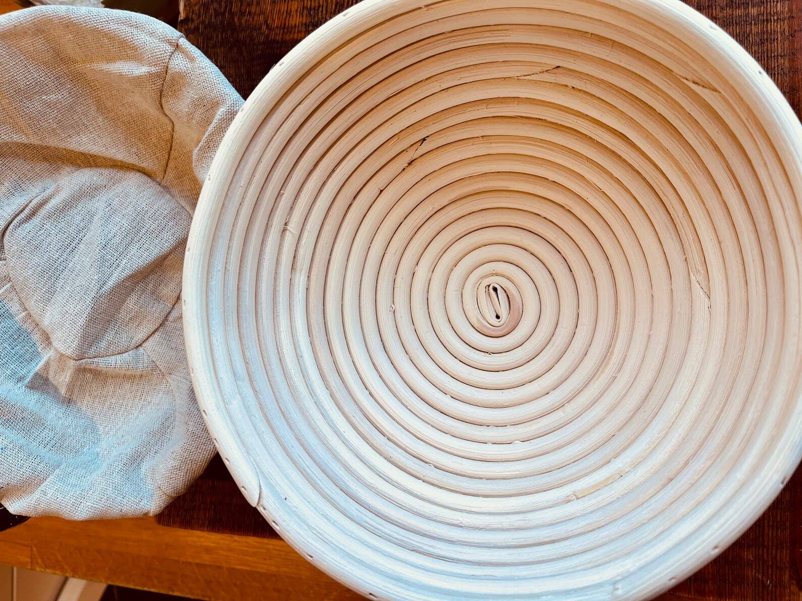 8" Banneton Proofing Basket with Liner