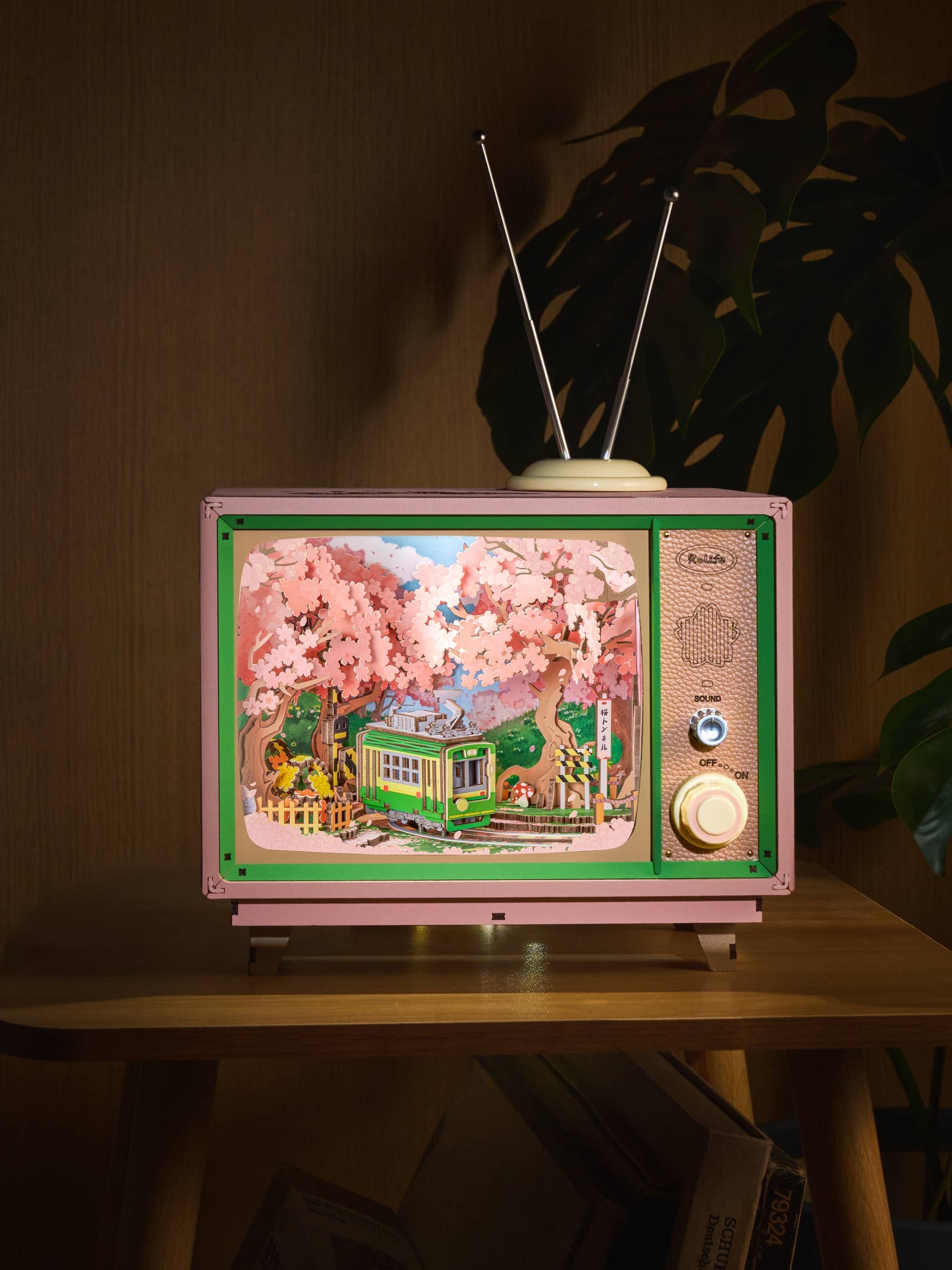 DIY Mechanical Music Box: Sakura Dreamy Tour