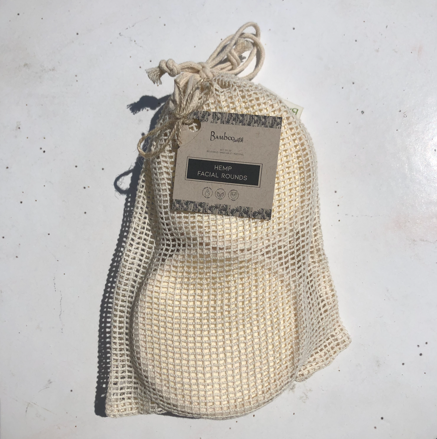 Set of 20 Reusable Hemp Facial Rounds