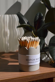 Scallop Match Pot with Match Striker