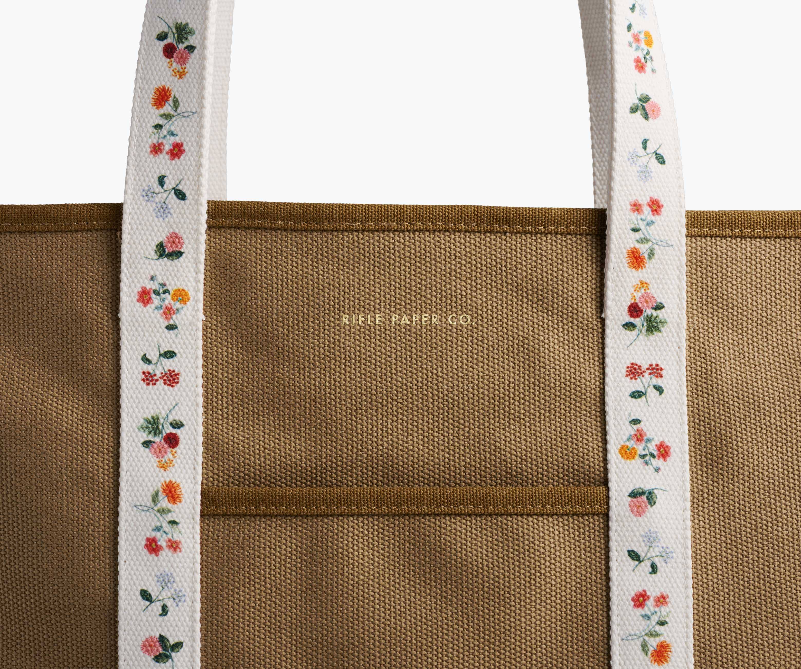 Ditsy Dahlia Canvas Carry All