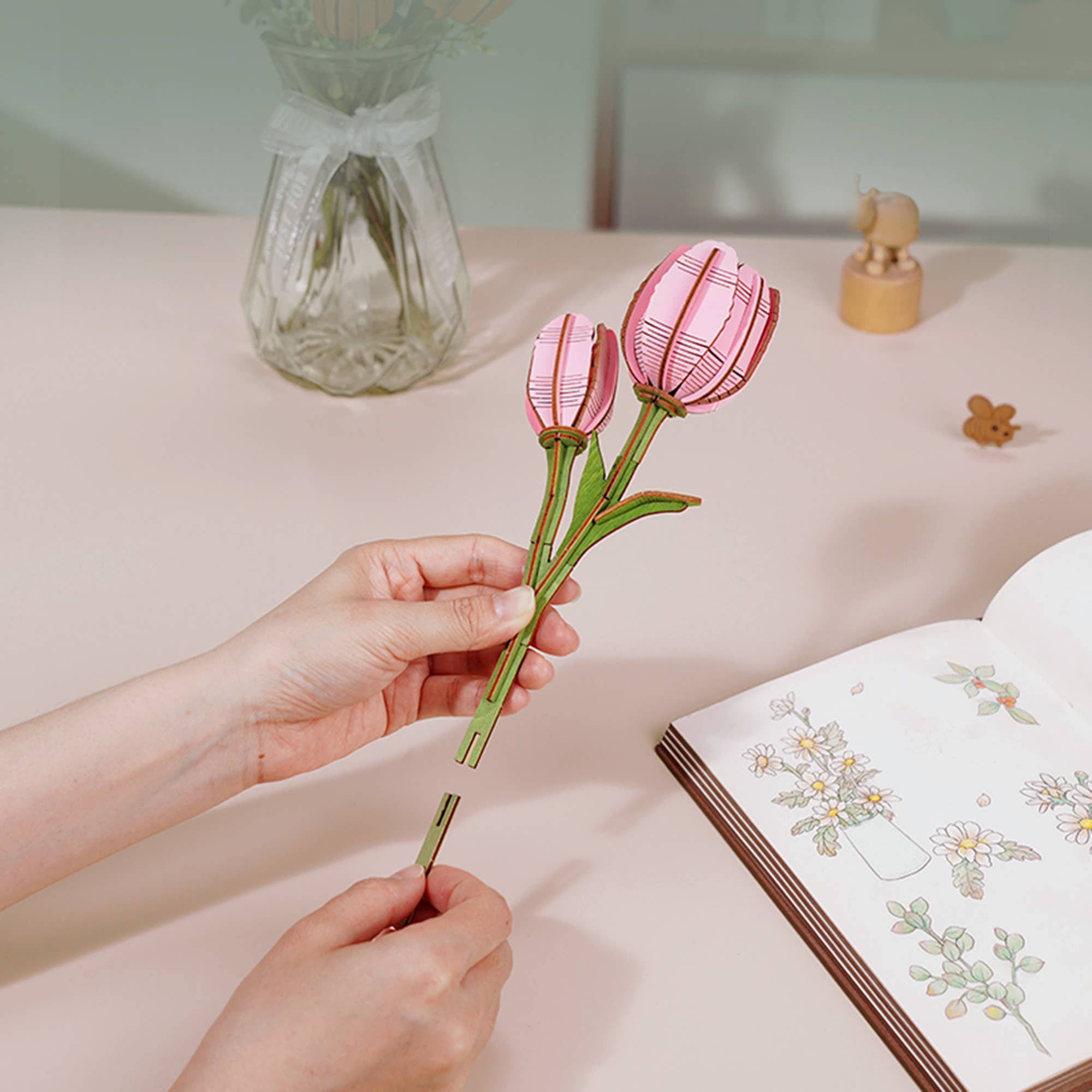 3D Wooden Flower Puzzle: Pink Tulip