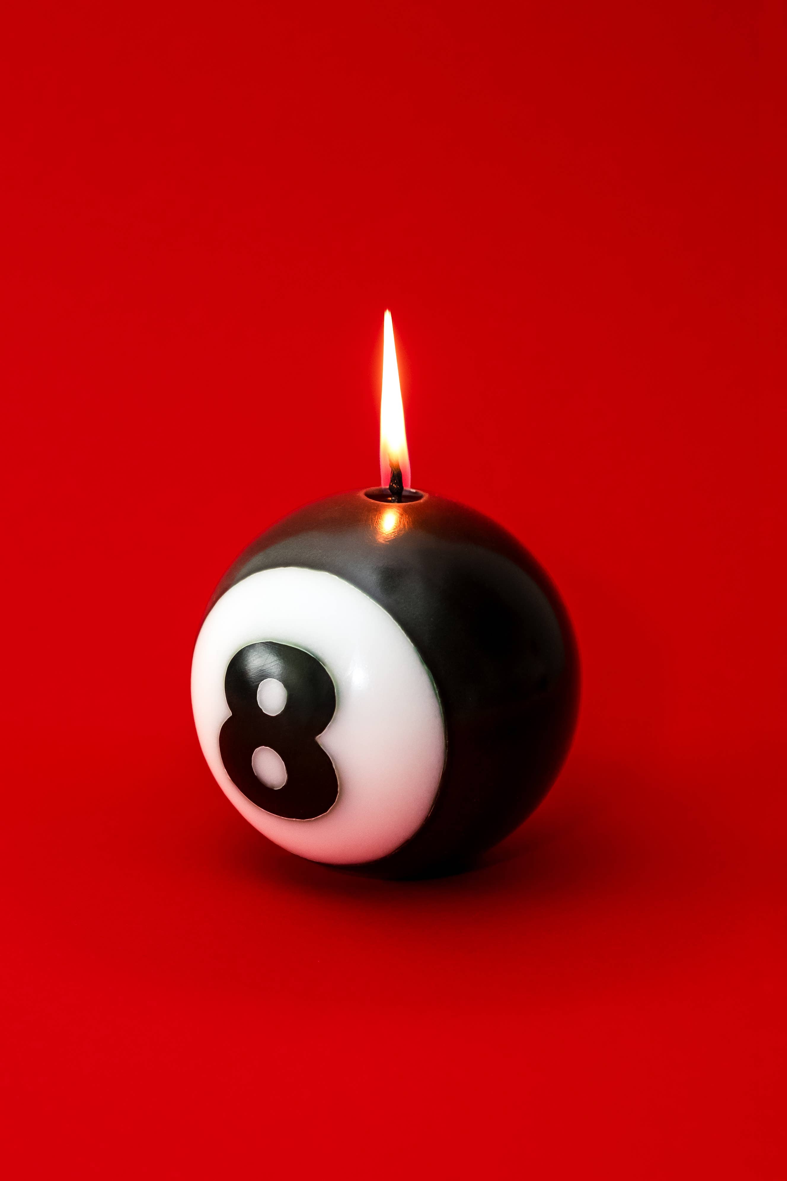 Classic 8-Ball Candle  - 4” Dia., 50 Hr Burn, Black & White