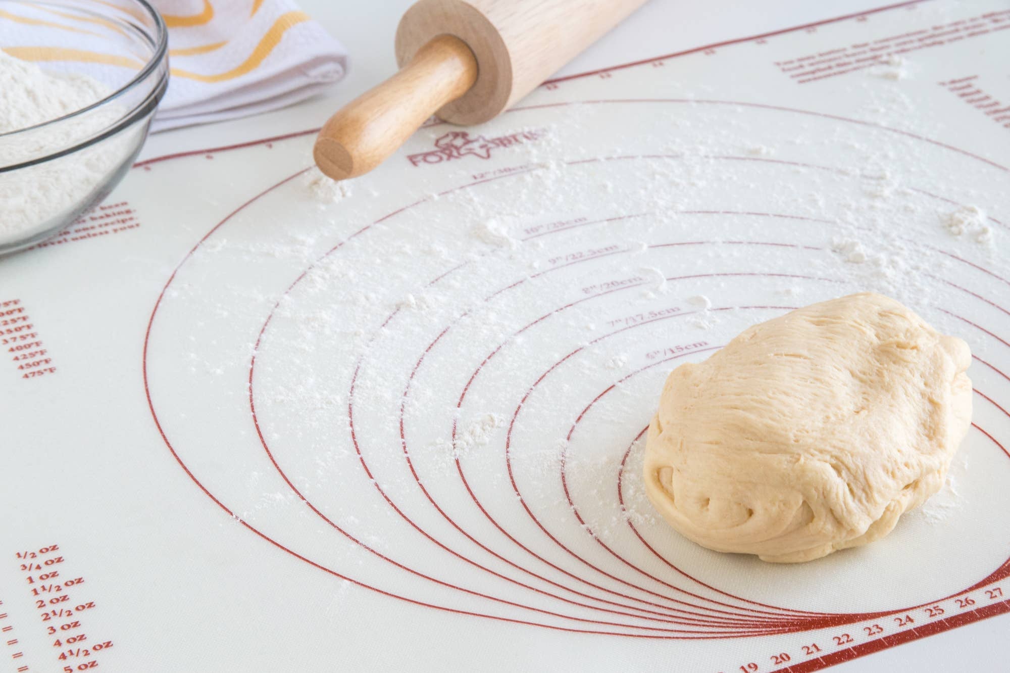 Fox Run Silicone Baking Mat with Measurements, 23.25" x 15.25"