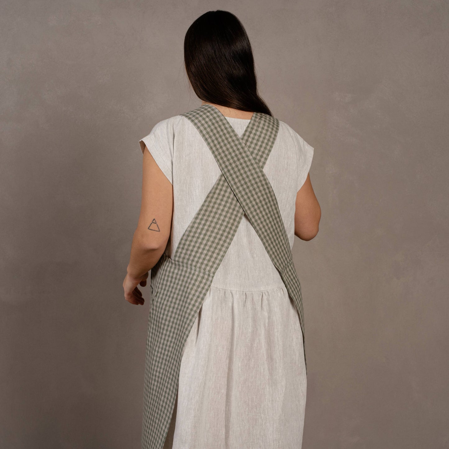 Linen Cross-Back Apron- Stone Green