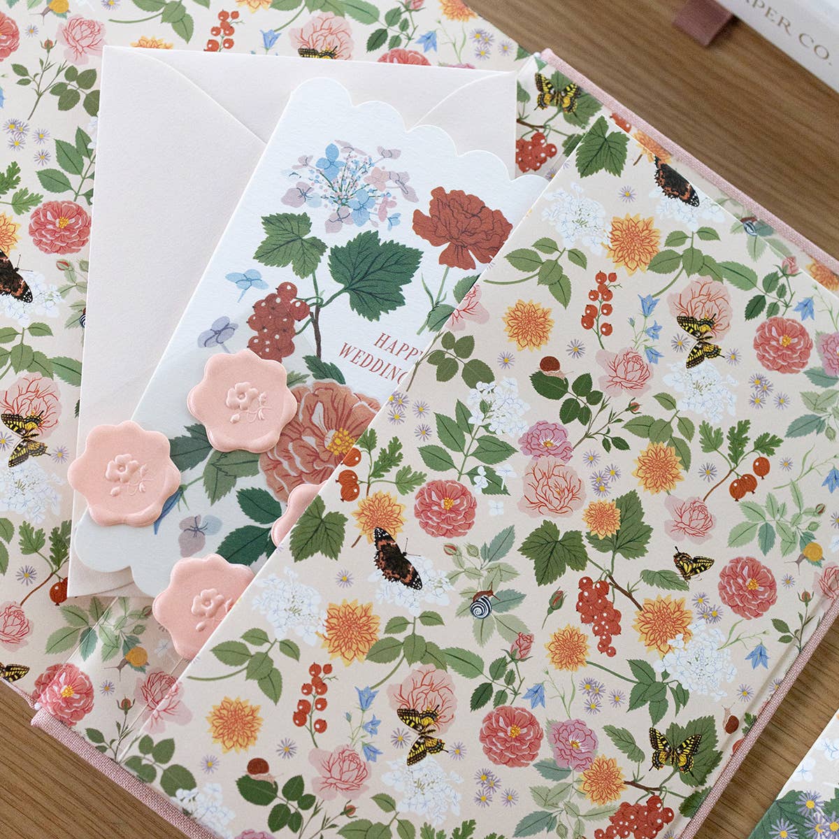 LINEN-BOUND UNDATED PLANNER