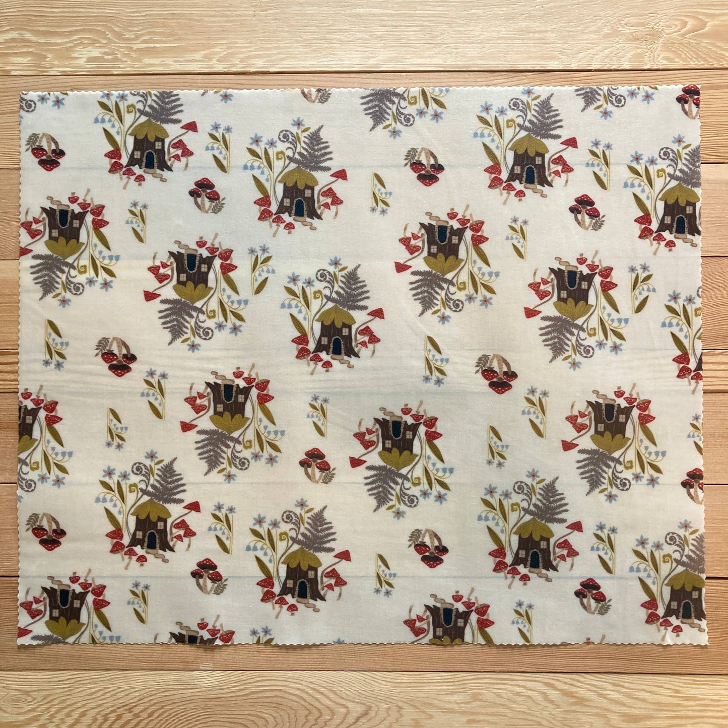 Beeswax Bread Wrap - Mushroom Cottage