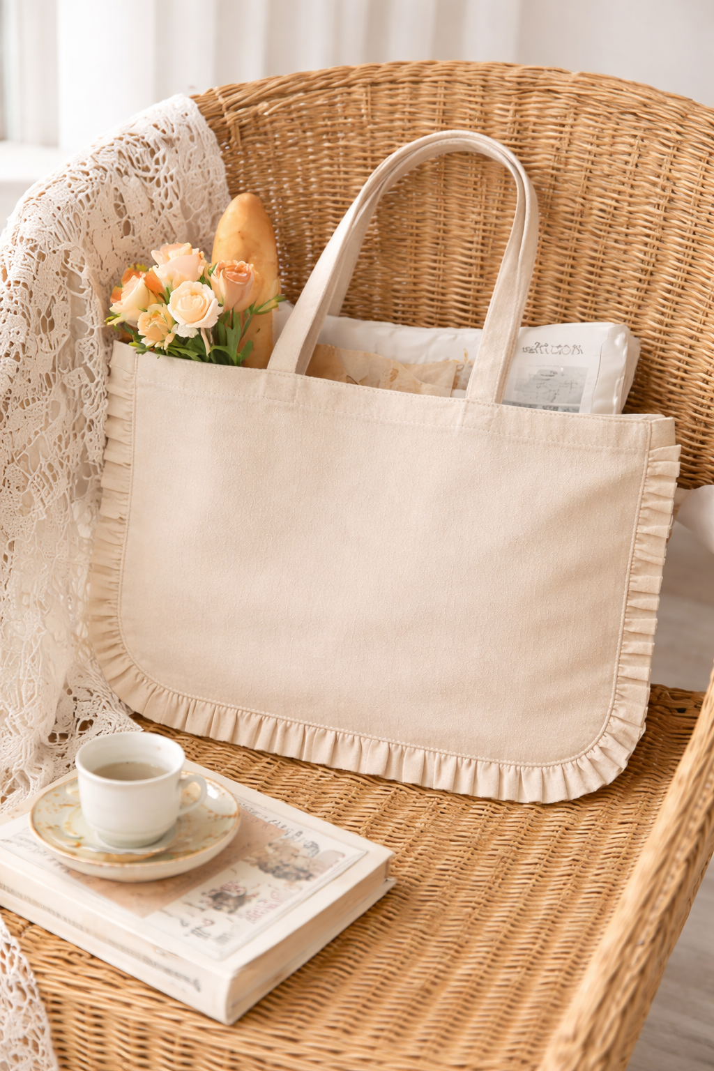 Canvas Ruffle Tote Bag: Natural