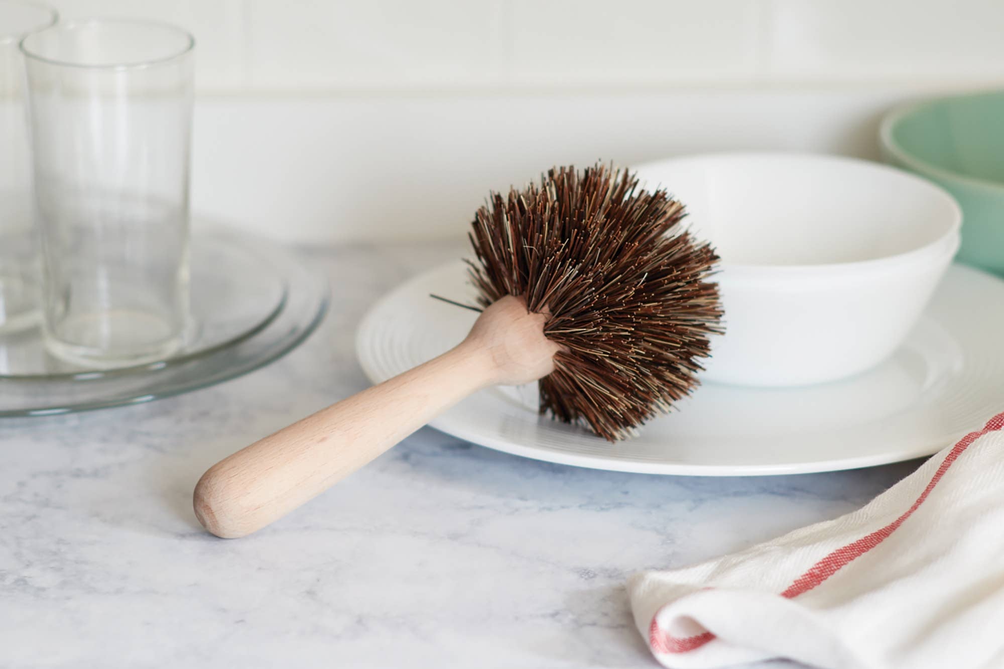 Fox Run Natural Dish Brush, Bassine, 8.5"