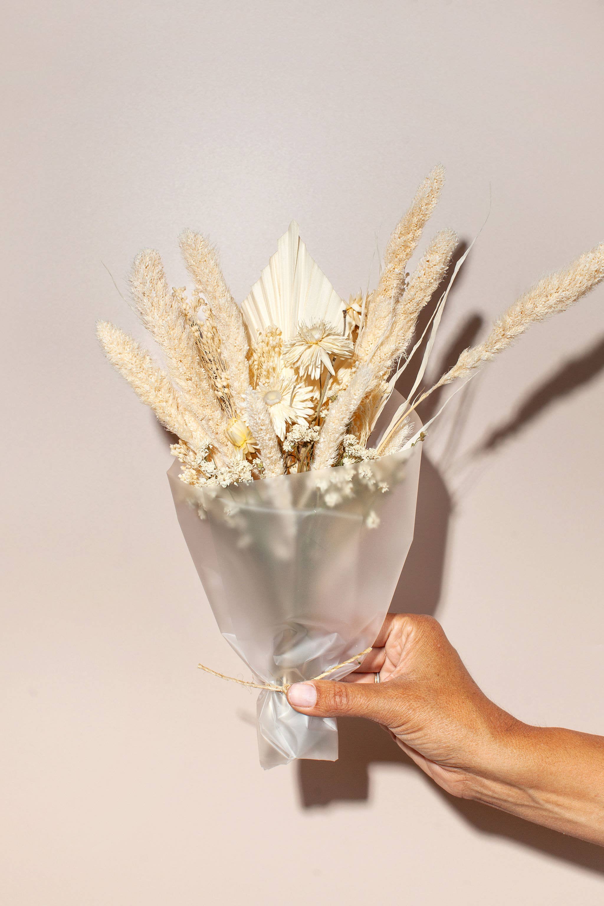 The Snow Bouquet Petite