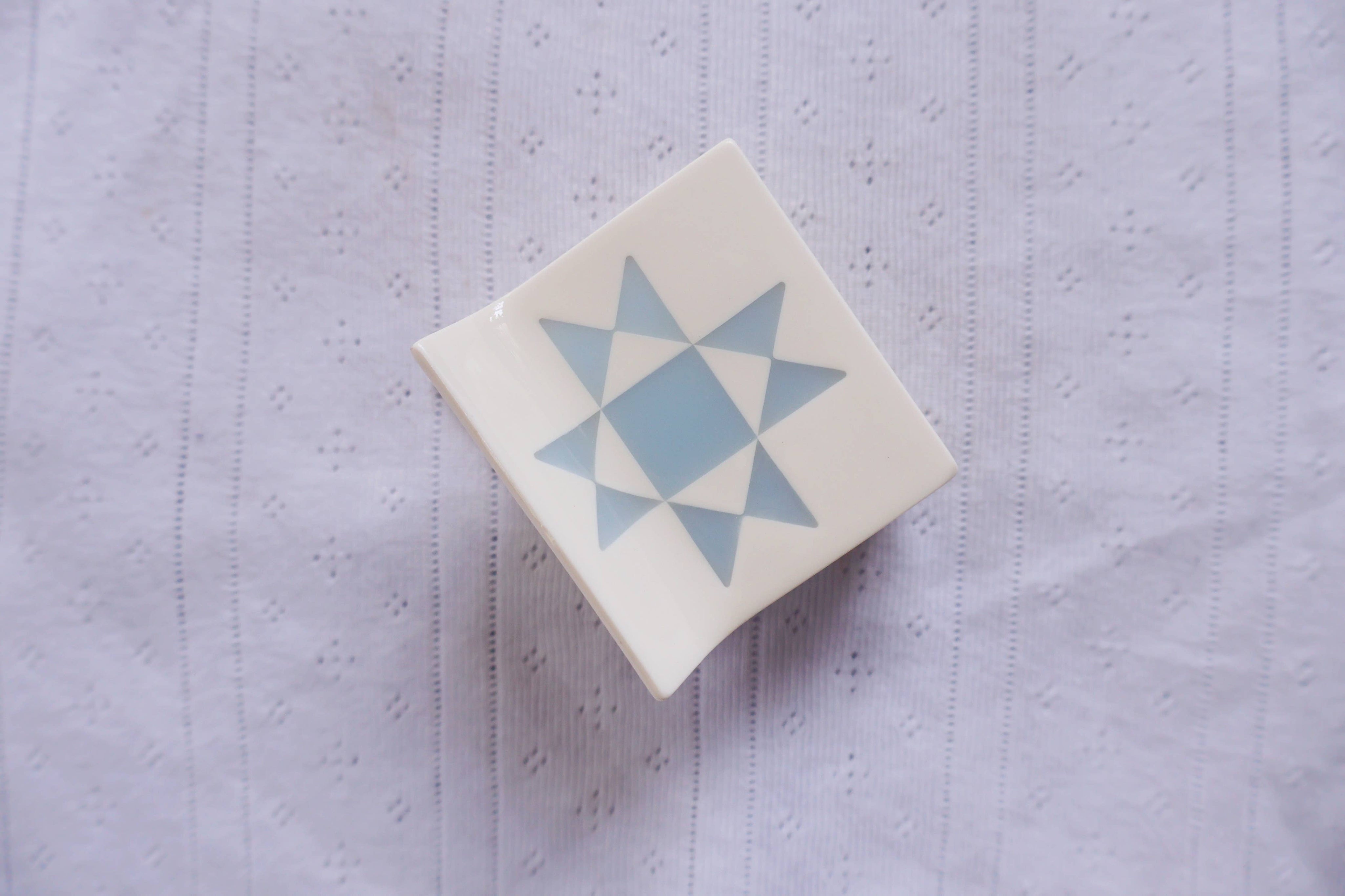 Faded Denim Quilt Claw (S)