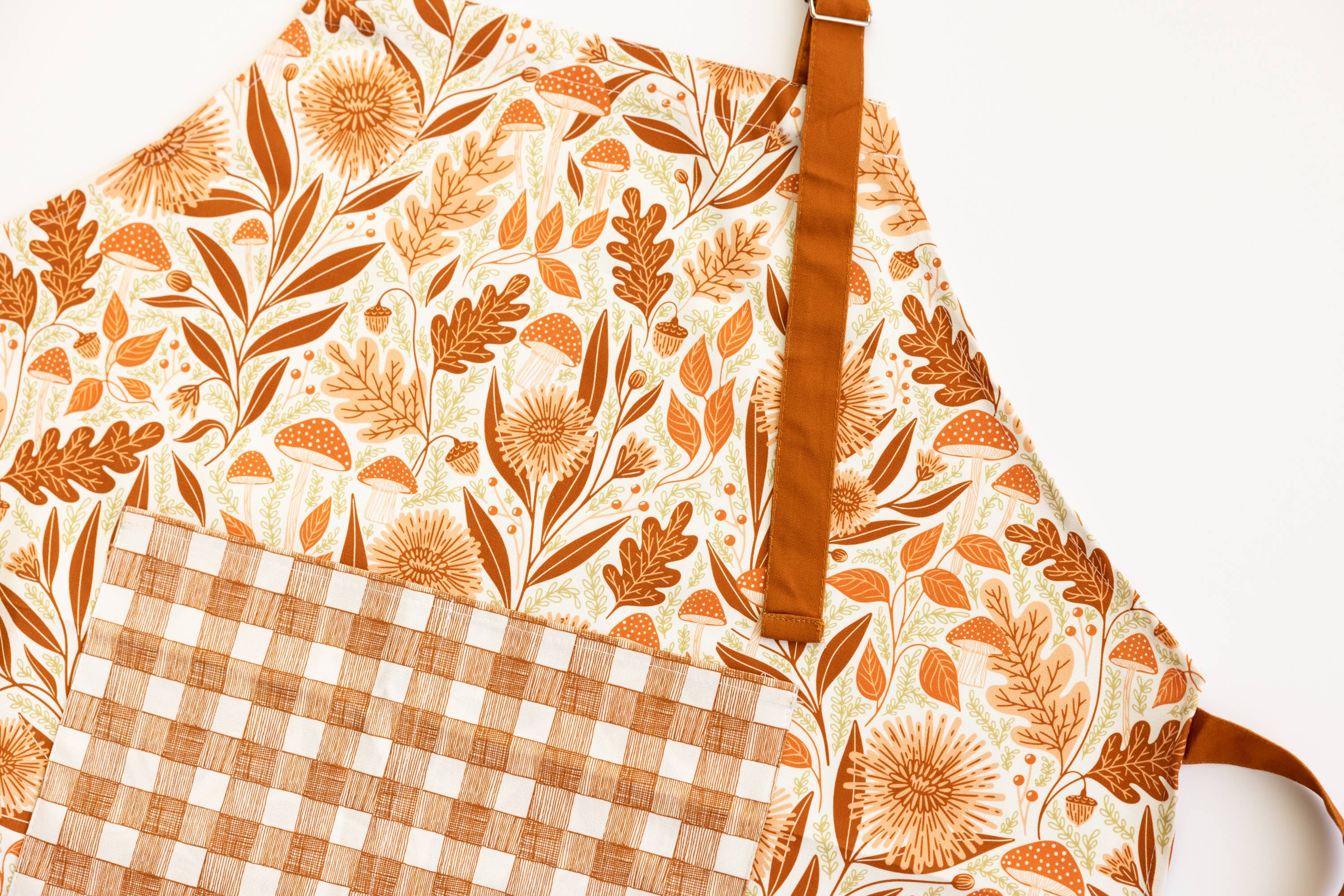 Gingiber Mushroom Medley Apron