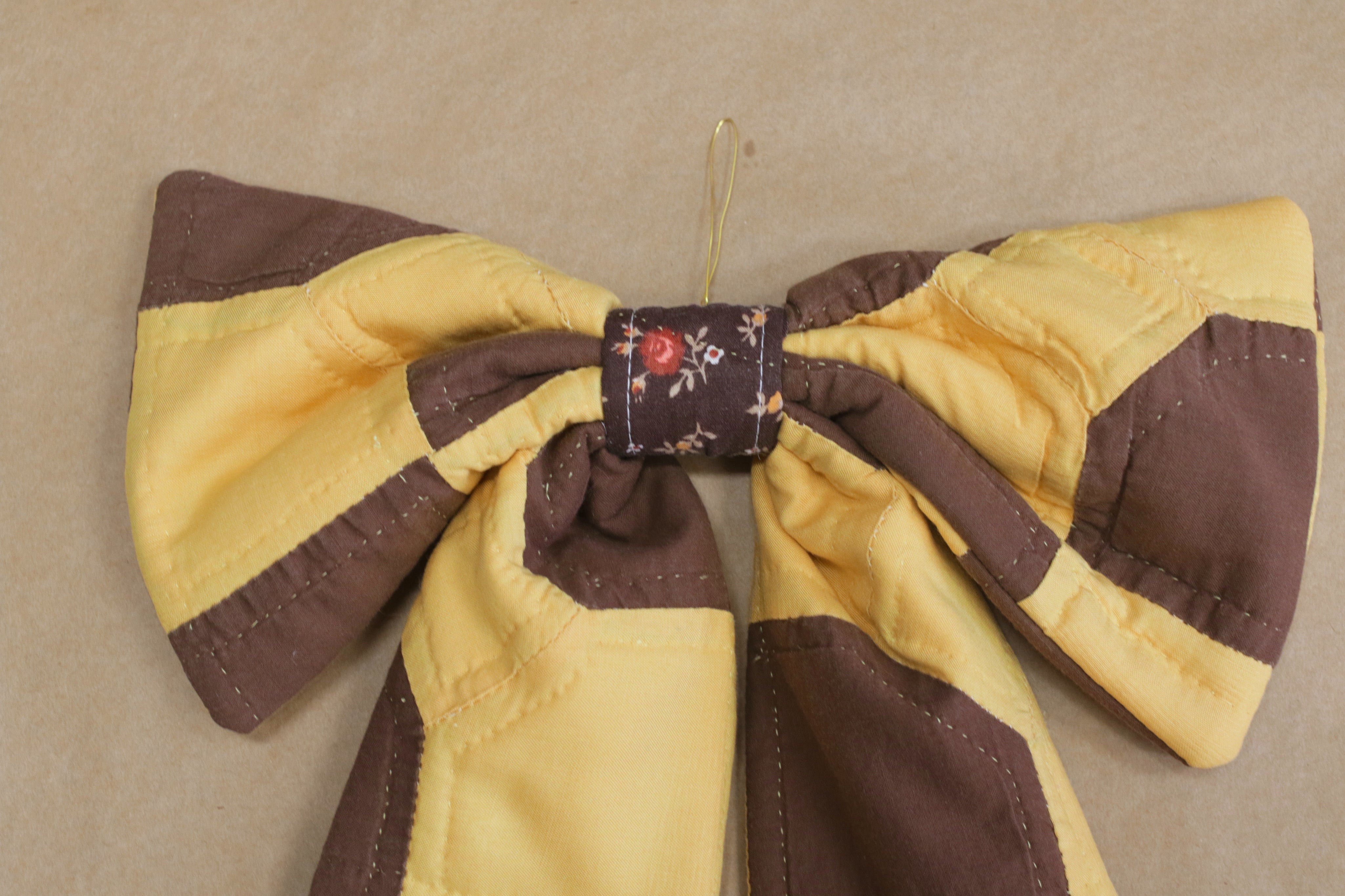 Springfield Mercantile Co. Quilt Bow- Brown and Yellow