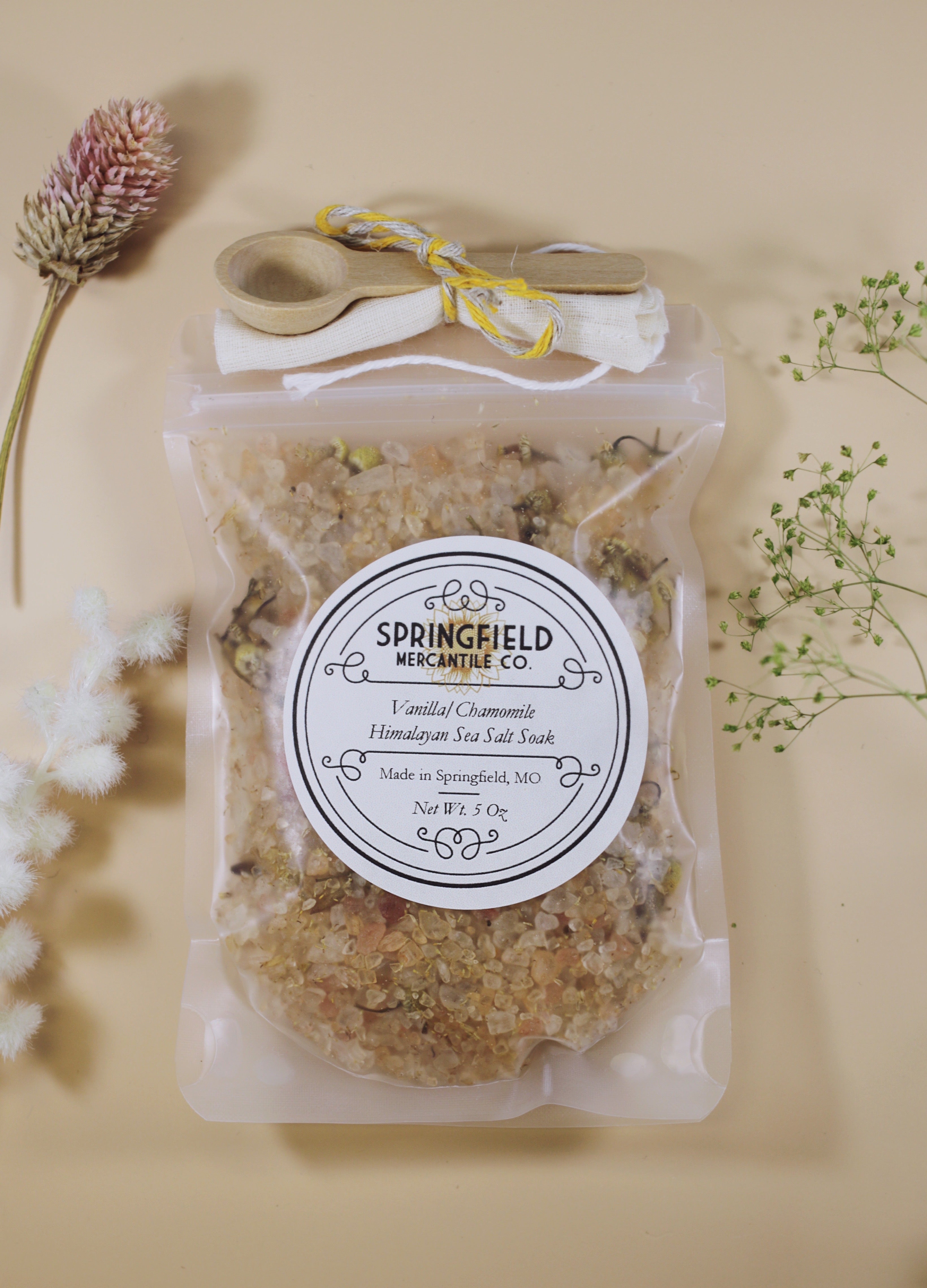 Springfield Mercantile Co. Vanilla Chamomile Himalayan Sea Salt Soak
