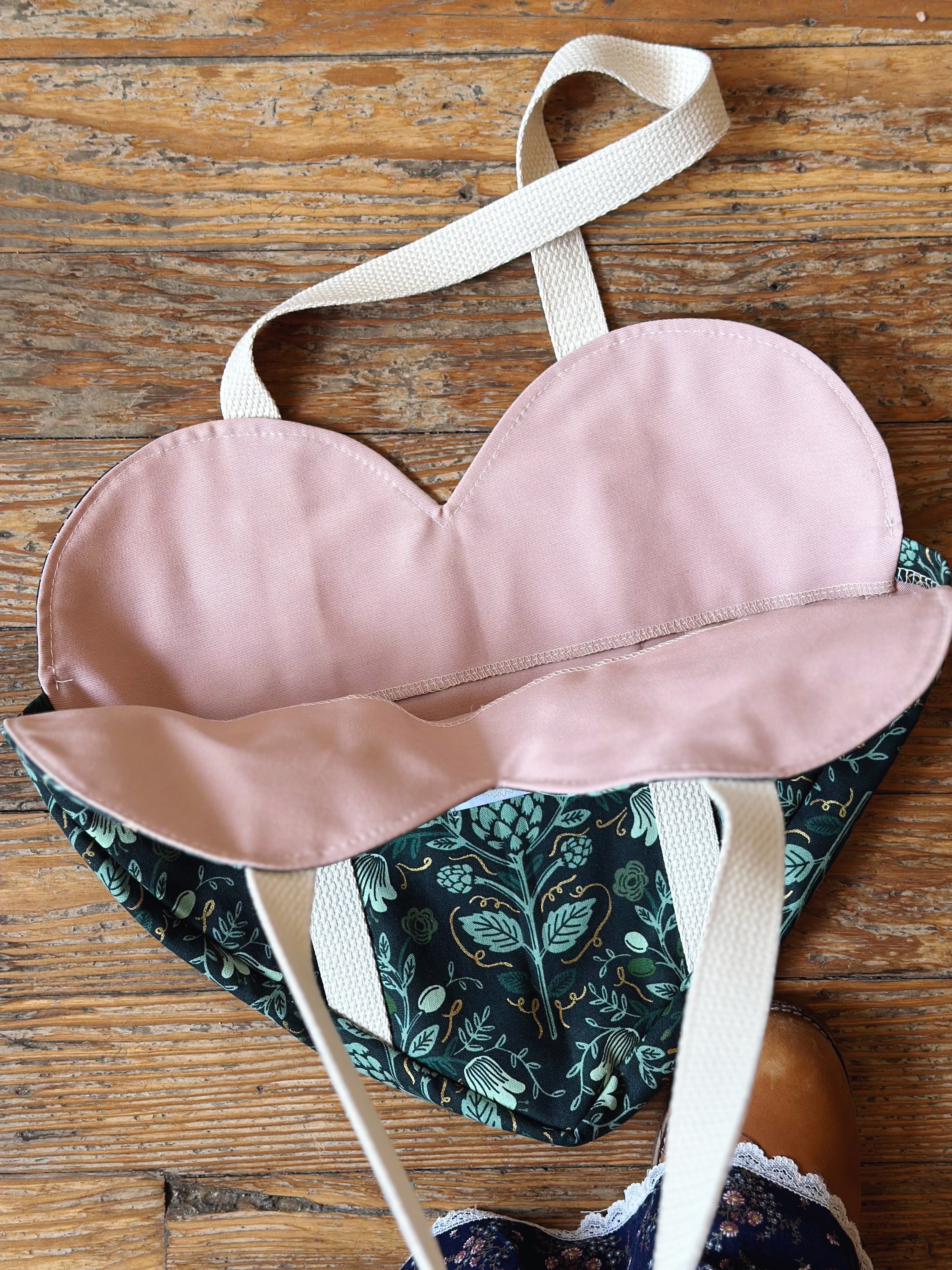 Springfield Mercantile Co. Artichoke Print Heart Tote Bag