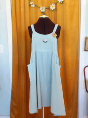 Springfield Mercantile Co. Embroidered Apron