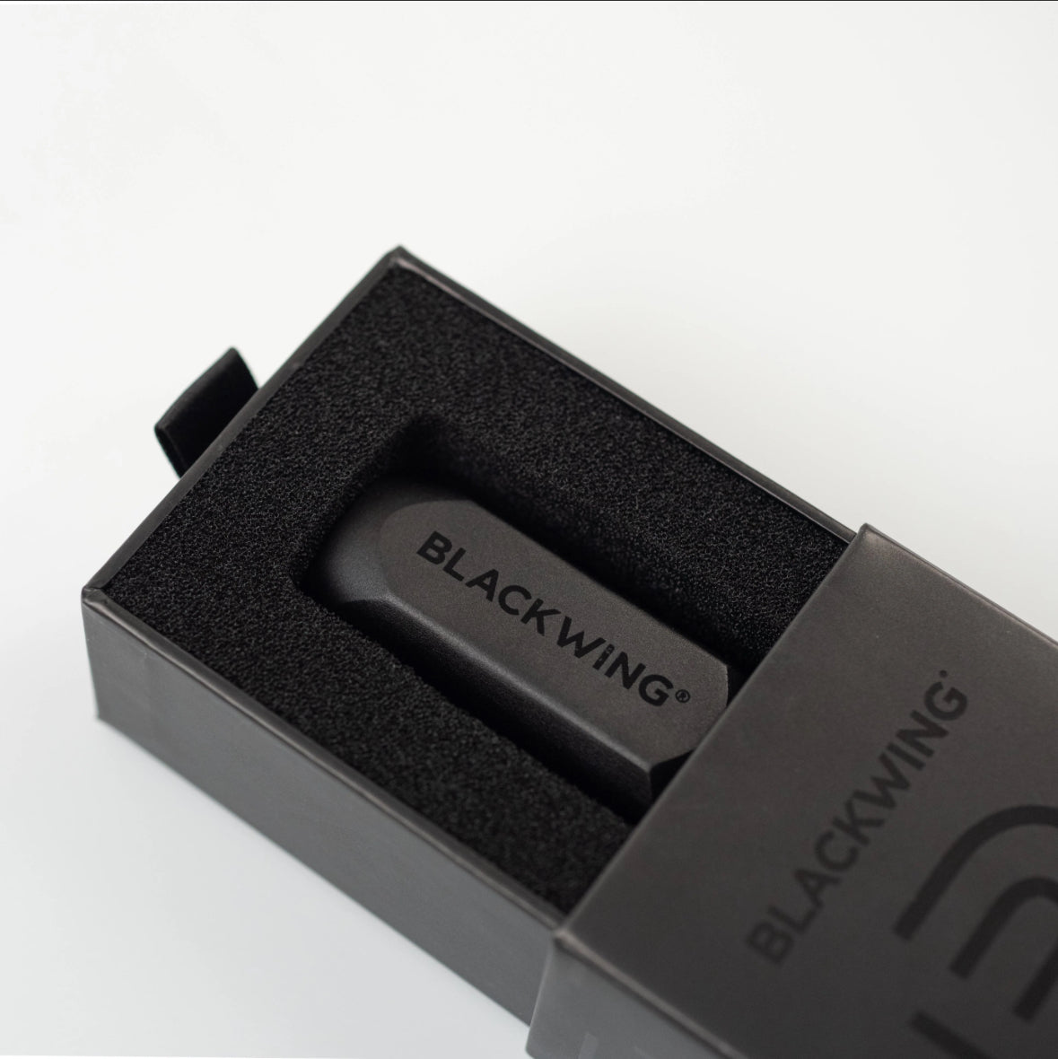 Blackwing One-Step Long Point Sharpener- Black