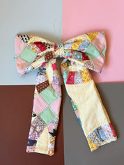 Springfield Mercantile Co. Quilt Bow- Yellow Wedding Ring