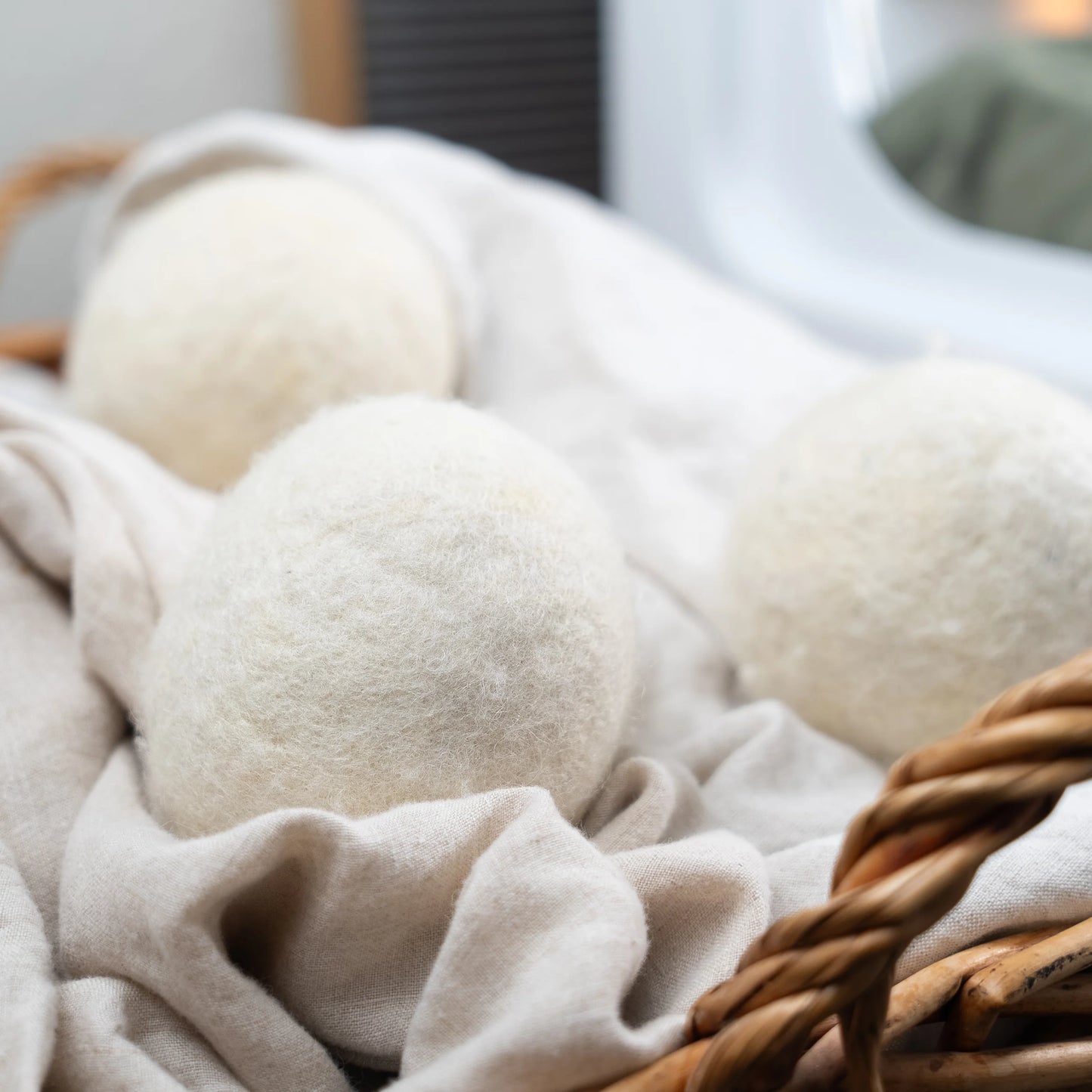 Jumbo Wool Dryer Ball