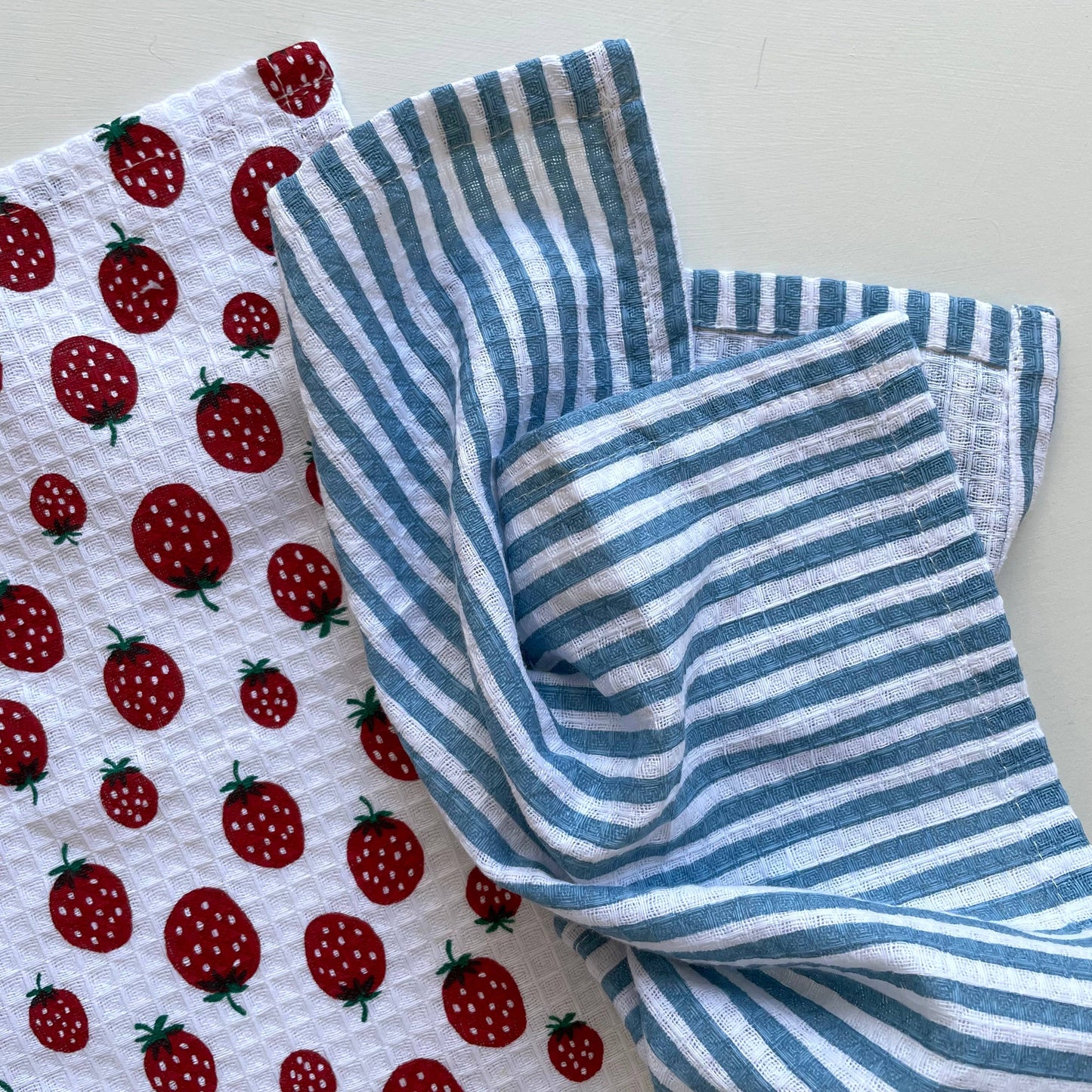 100% cotton strawberry stripe kitchen dishcloths - set of 2
