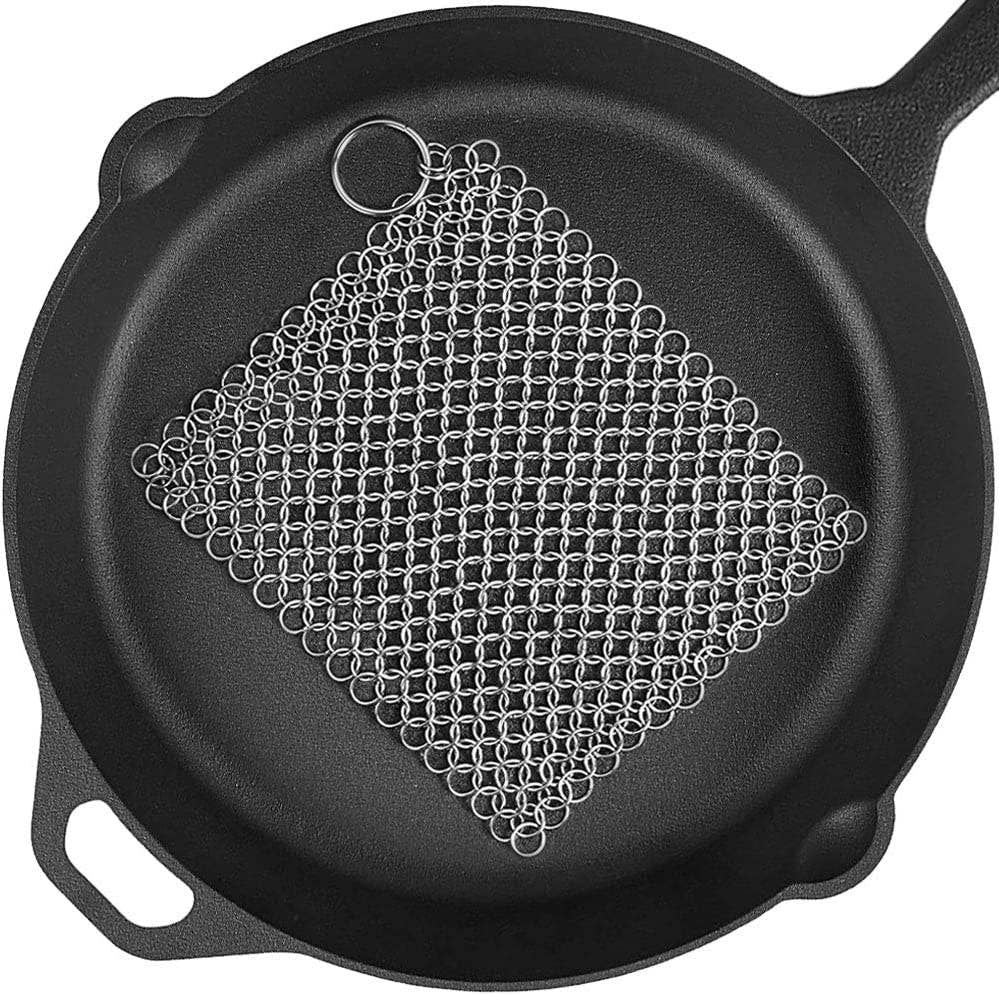 Outset Chain Mail Cast Iron Cleaner and Scrubber, 8” x 6”