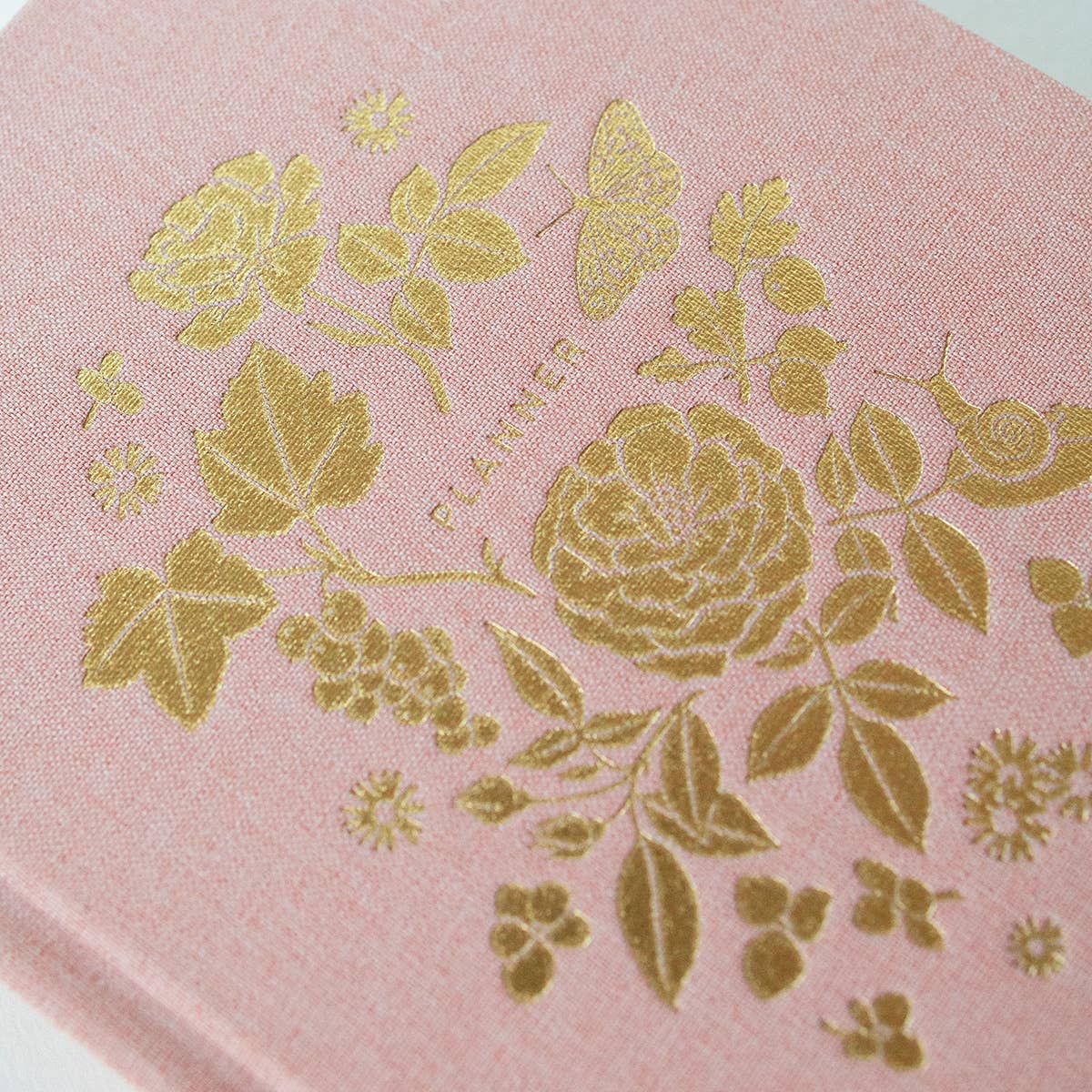 LINEN-BOUND UNDATED PLANNER