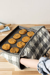 London Gray Check Double Oven Mitt