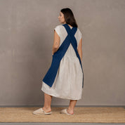 Linen Cross-Back Apron / Storm Blue- S/M