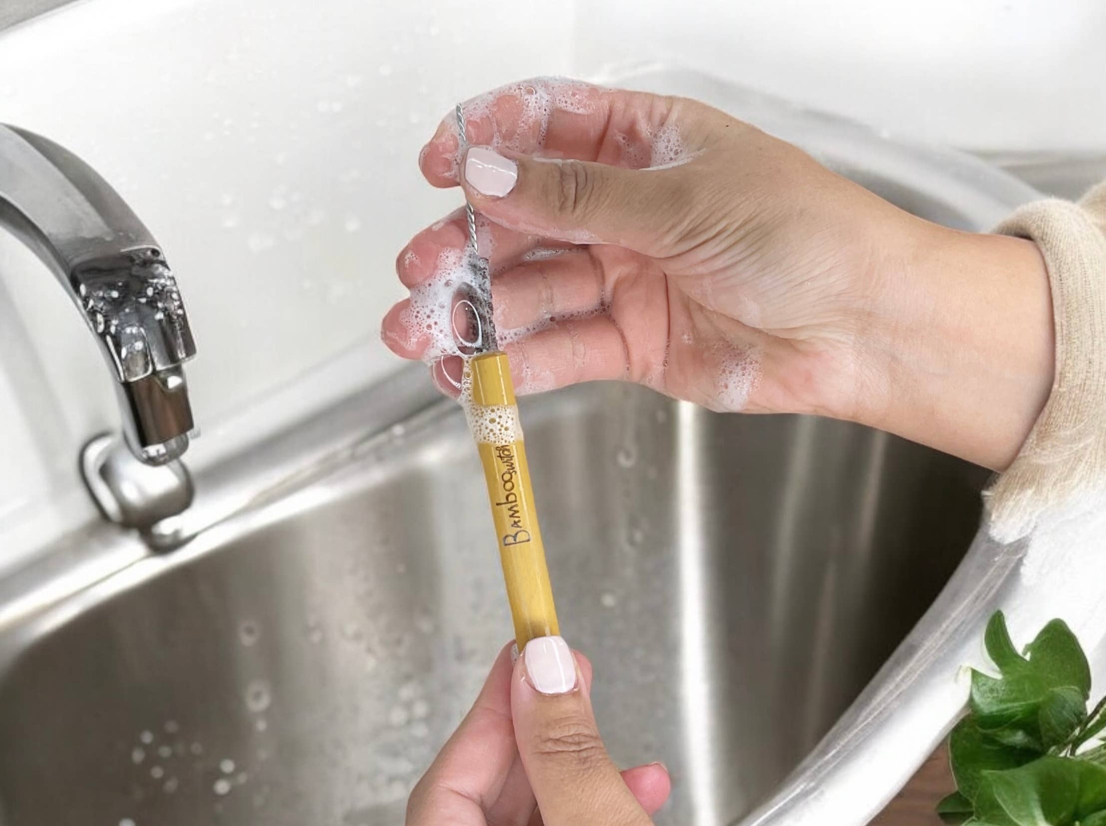 Coconut Fiber Plastic-Free Straw Cleaner