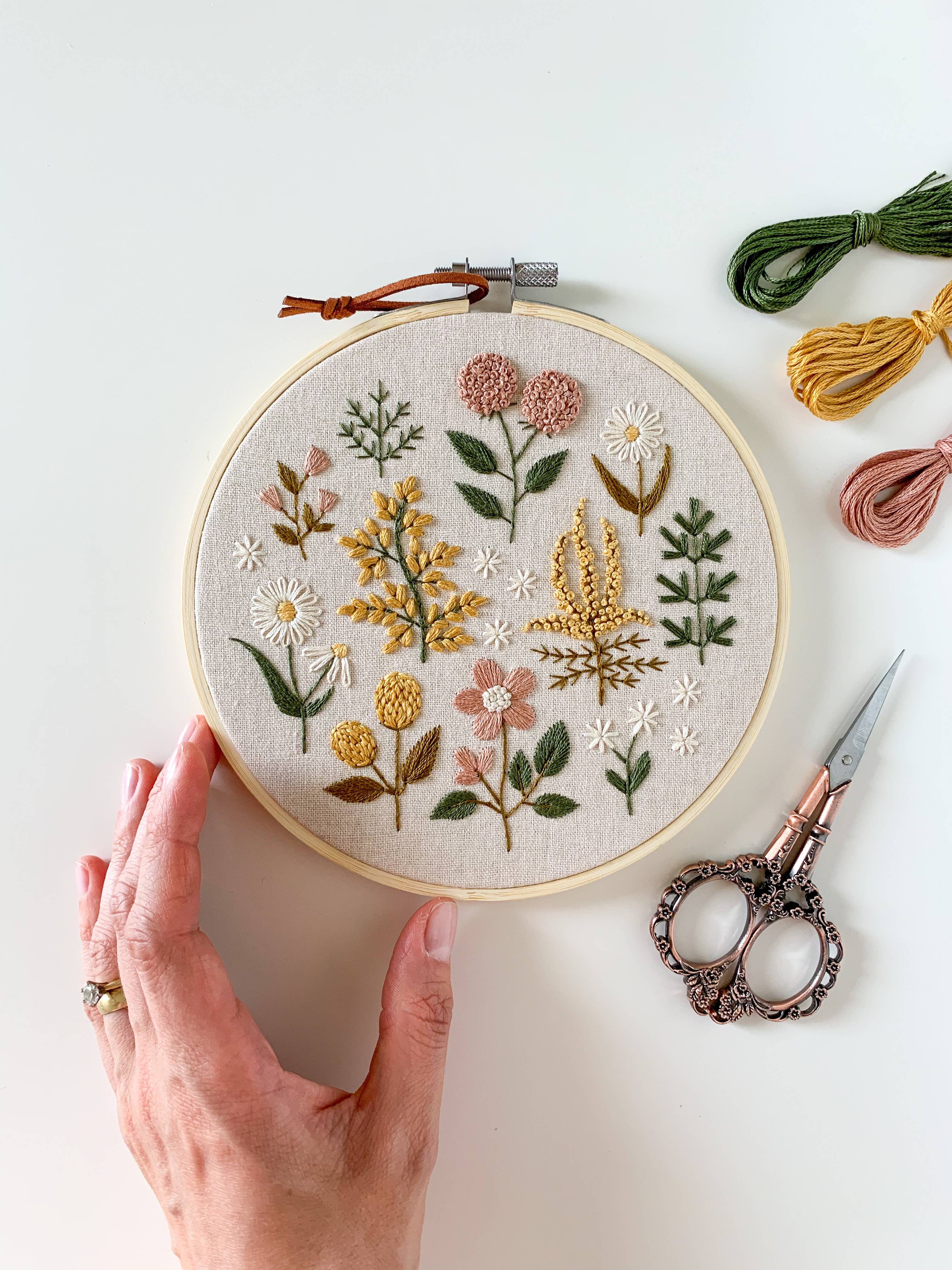 Floral Embroidery DIY Kit, modern embroidery craft kit