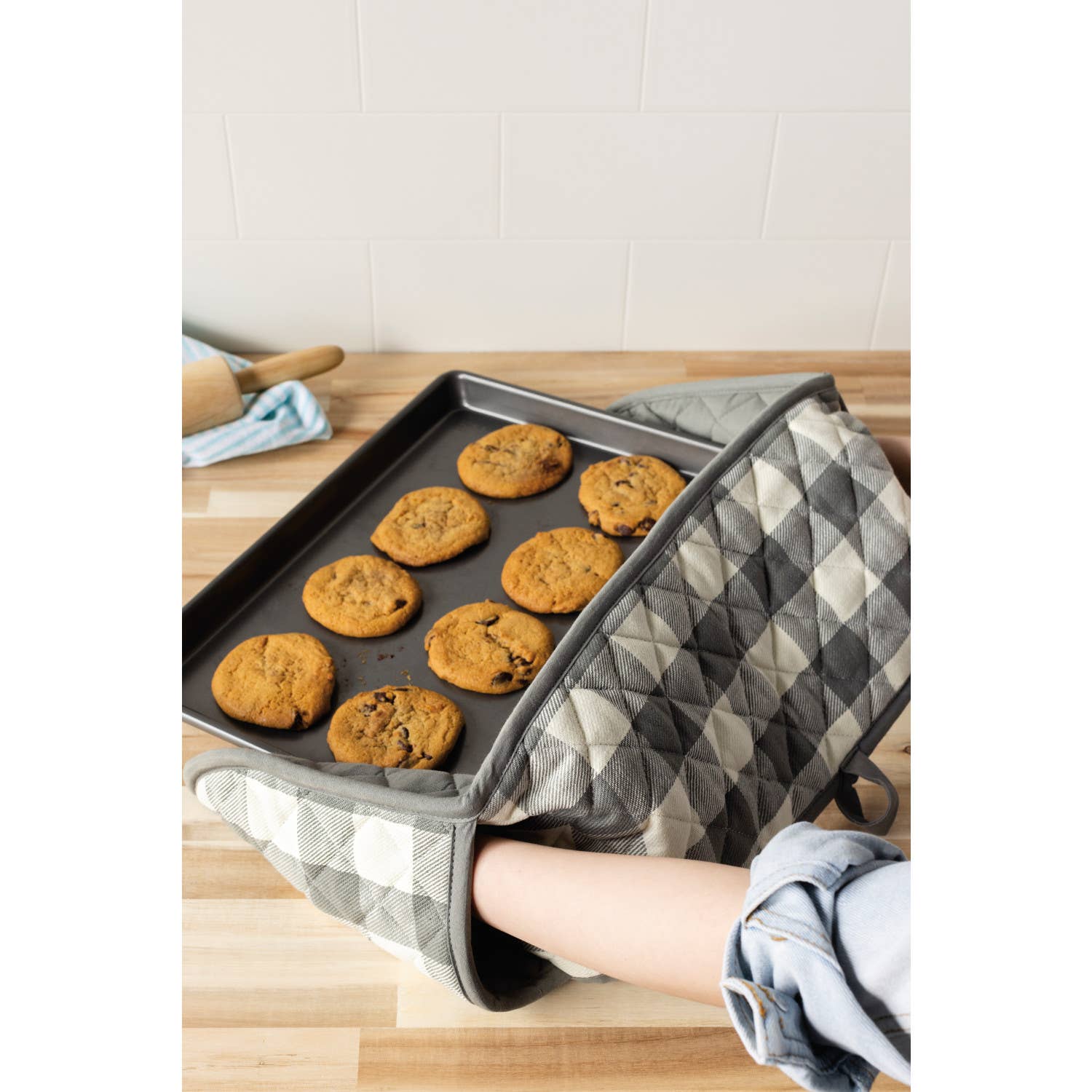 London Gray Check Double Oven Mitt