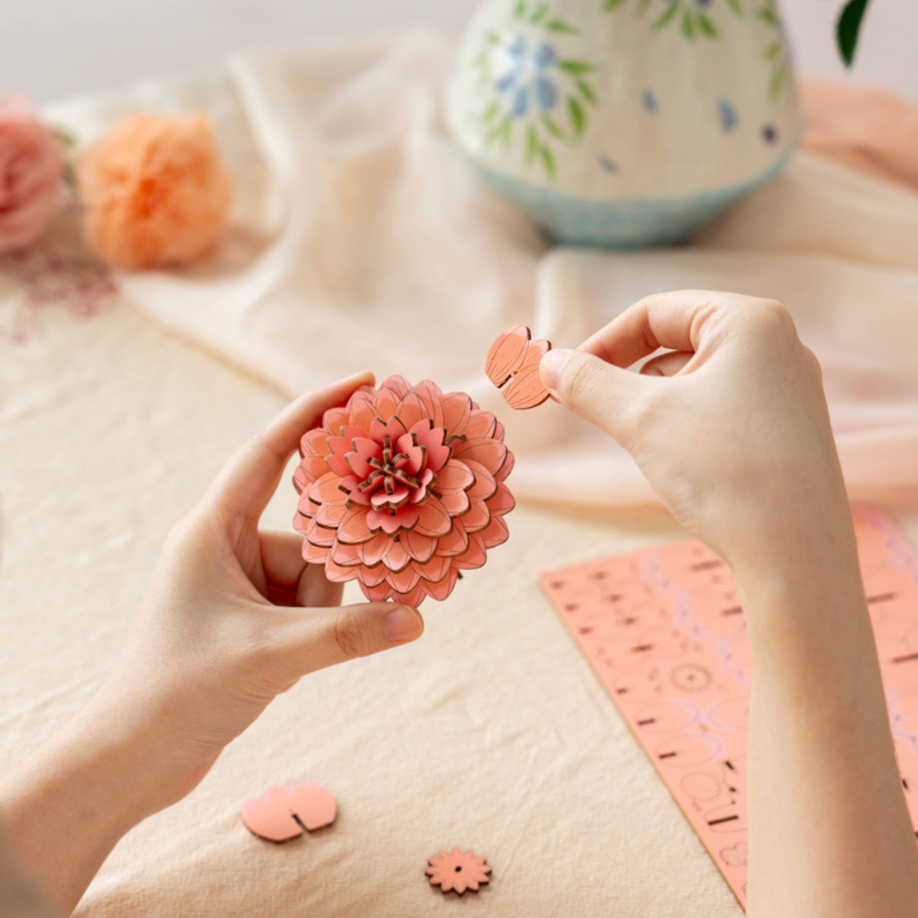 3D Wooden Flower Puzzle: Pink Dahlia