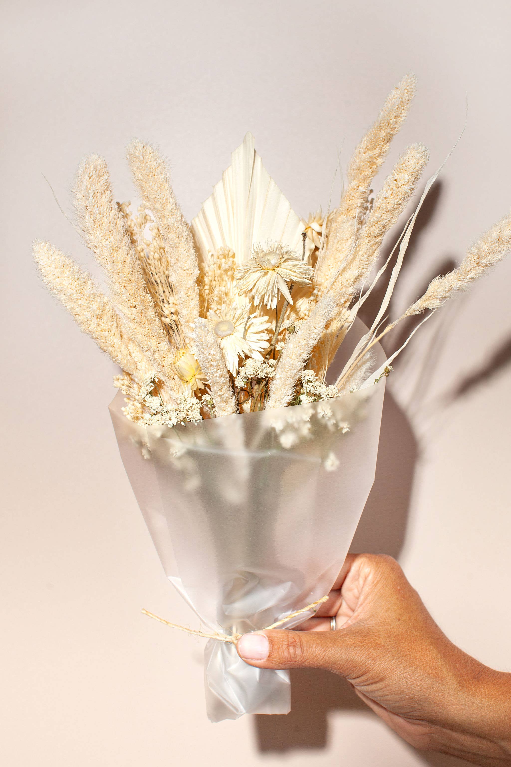 The Snow Bouquet Petite