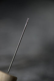 Easy Thread Needles in Wooden Case